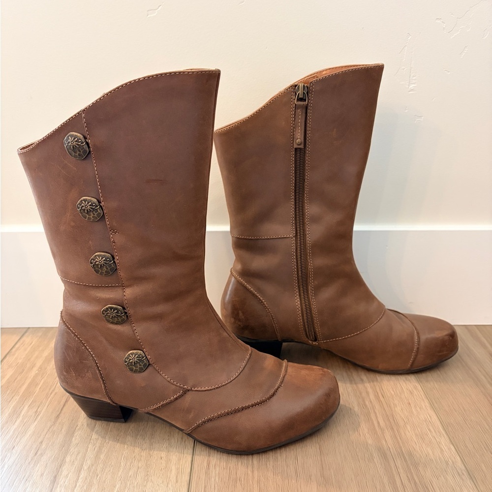 Aetrex Tan Heeled Boots with Button Accents Trex Naomi Mid Calf Boot